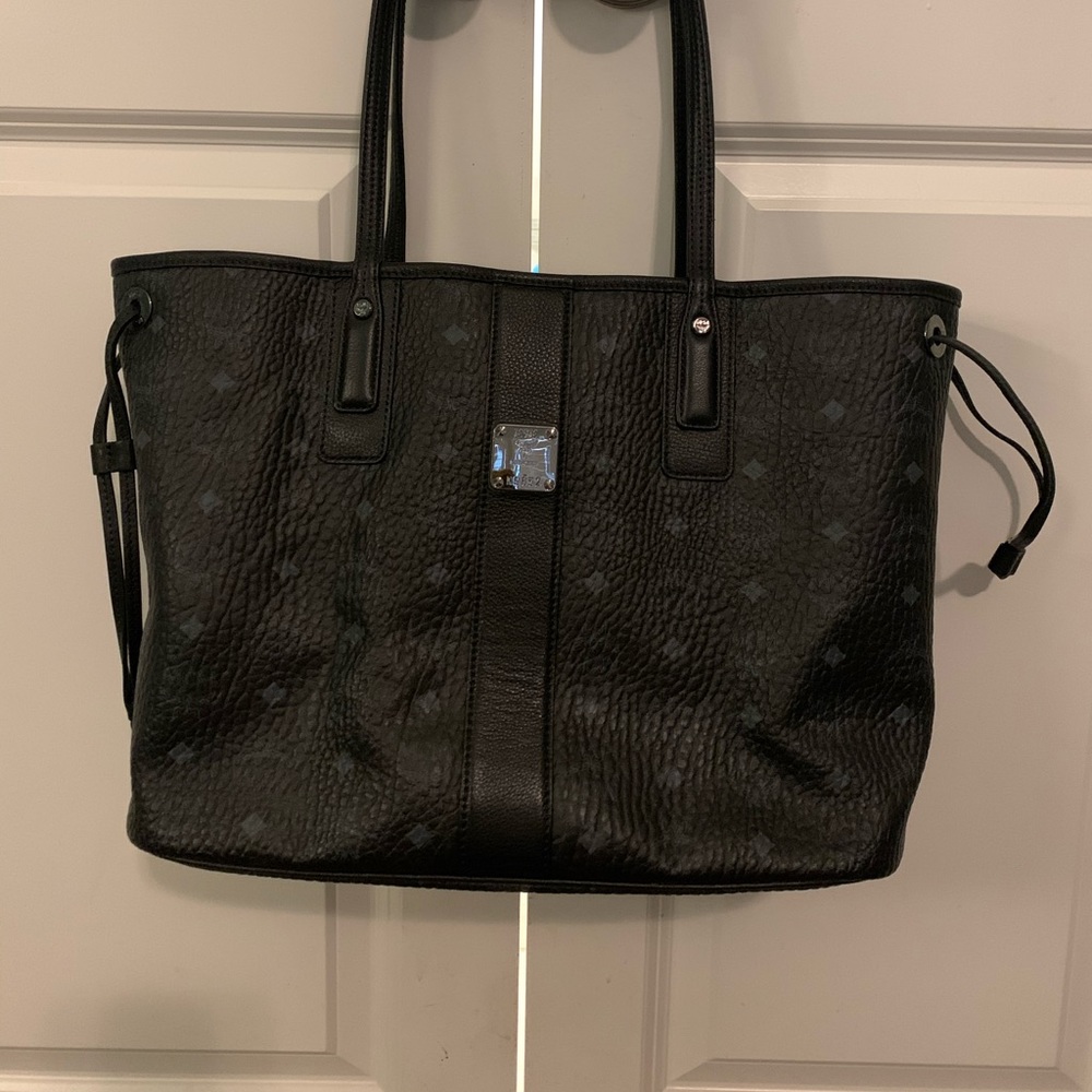 MCM medium reversible shopper